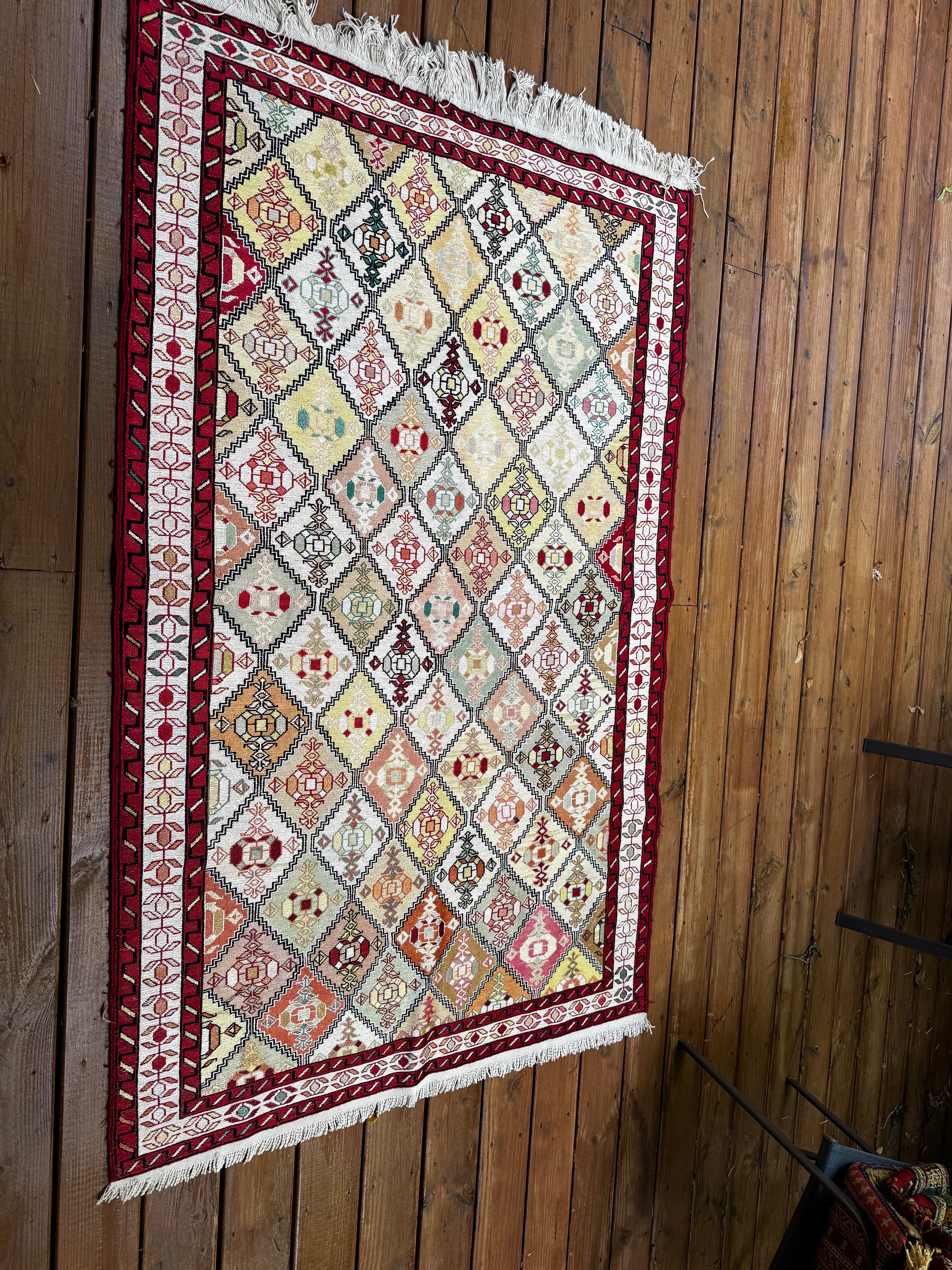 Sumac Handwoven Silk Rug — 125 × 196 cm (4'1" × 6'5")