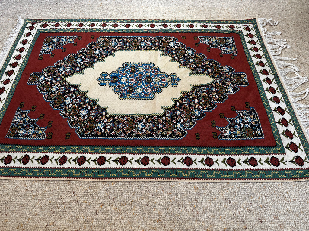 Sine (Senneh–Sîne) Handwoven Wool-on-Cotton Kilim — 110 × 160 cm (3'7" × 5'3")