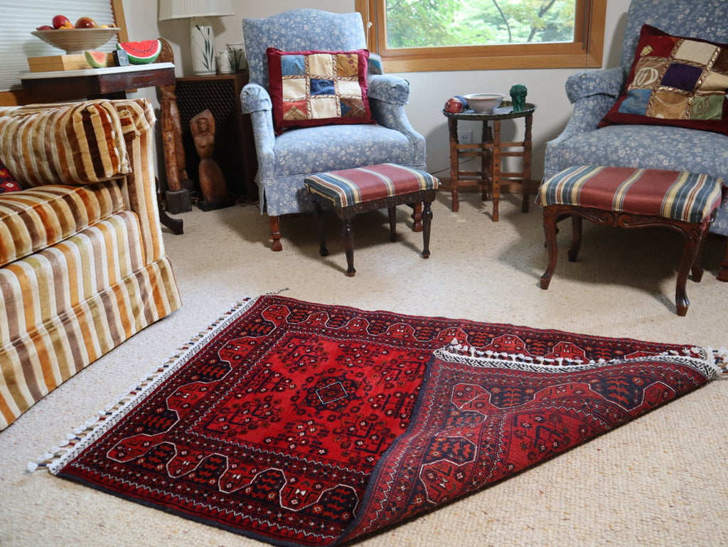 Vintage Afghan Wool Rug – texture and fringe