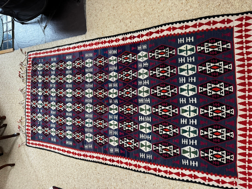 Hakkâri Handwoven Wool Kilim Runner — 105 × 205 cm (3.4 × 6.7 ft) - RojKilim