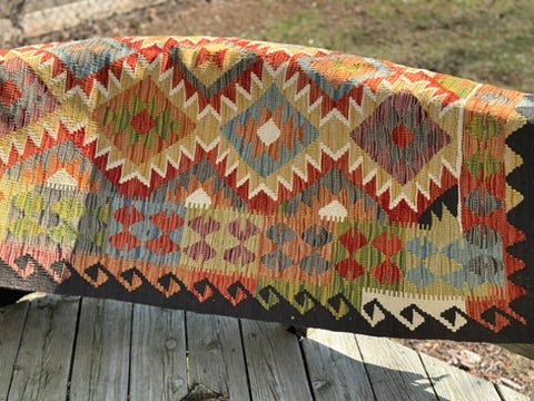 Handwoven Vintage Kurdish Kilim Rug – 122 × 185 cm (4.0 × 6.1 ft) | Wool, Handwoven, Natural Dye - RojKilim