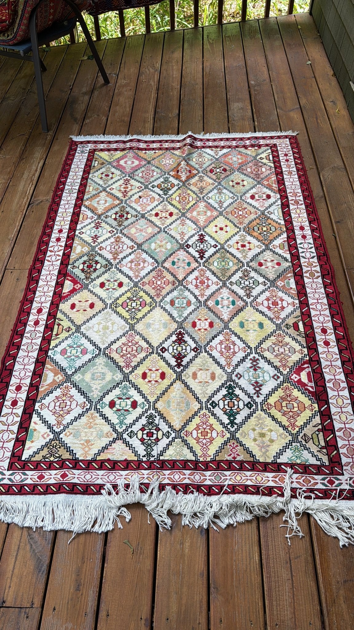 Sumac Handwoven Silk Rug — 125 × 196 cm (4'1" × 6'5") - RojKilim