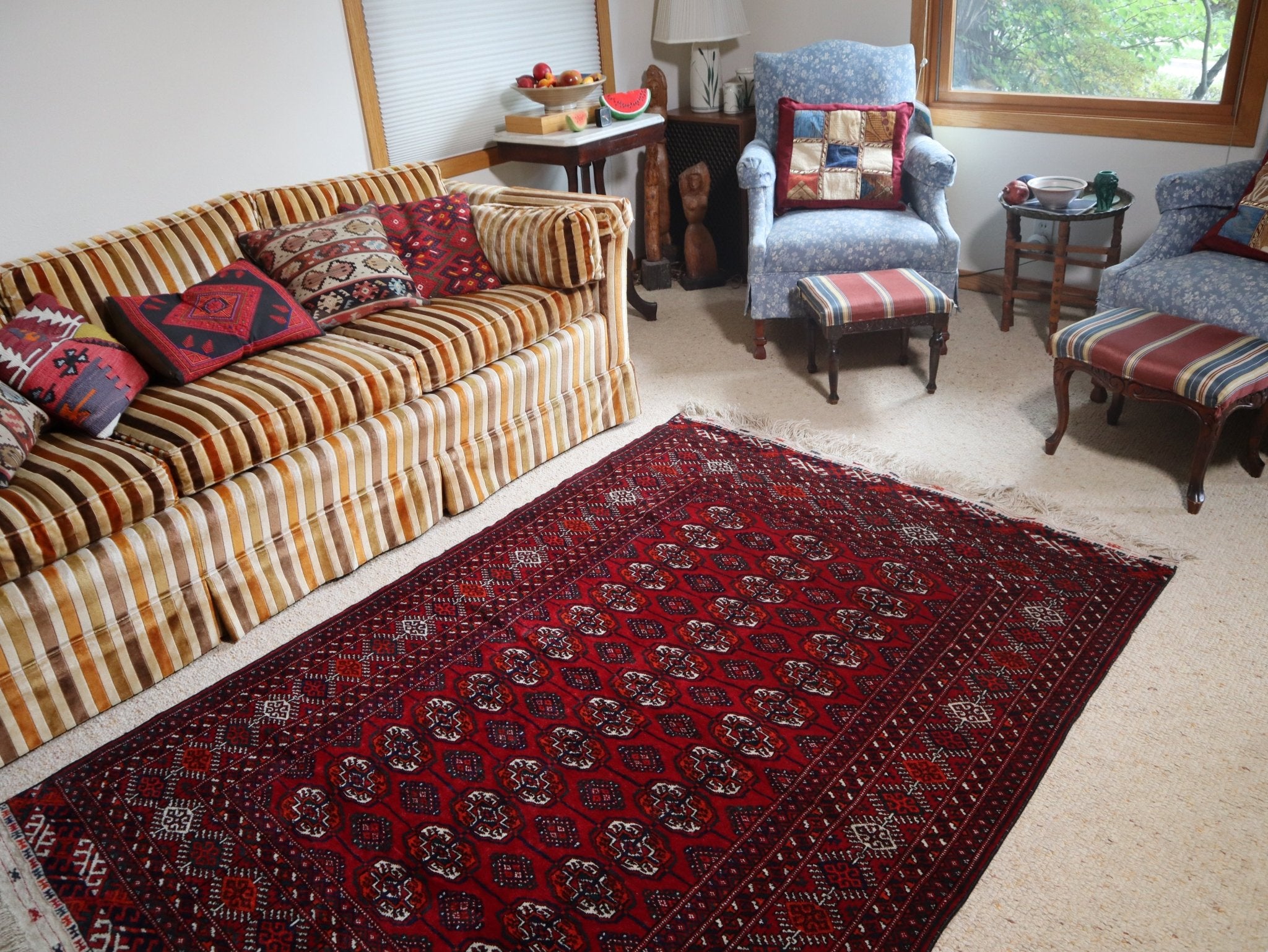 Turkmen Bukhara Handwoven Wool Rug (135 × 200 cm - 4.4 × 6.6 ft) - RojKilim