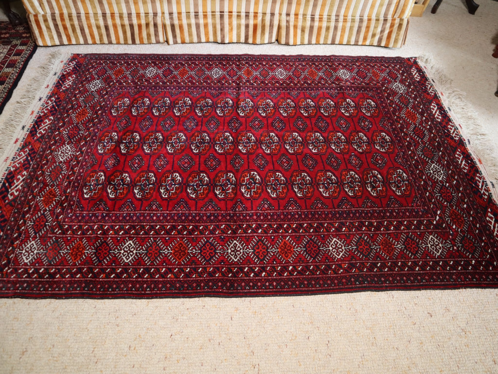 Turkmen Bukhara Handwoven Wool Rug (135 × 200 cm - 4.4 × 6.6 ft) - RojKilim
