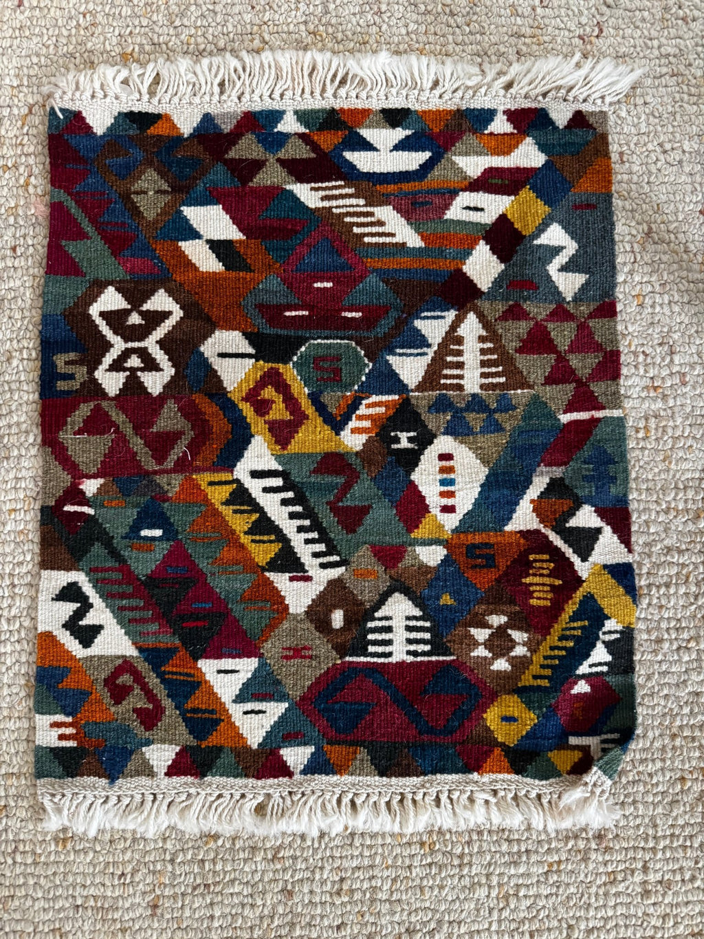 Van & Hakkari Kilim – 41 × 51 cm (16 × 20 in) - RojKilim