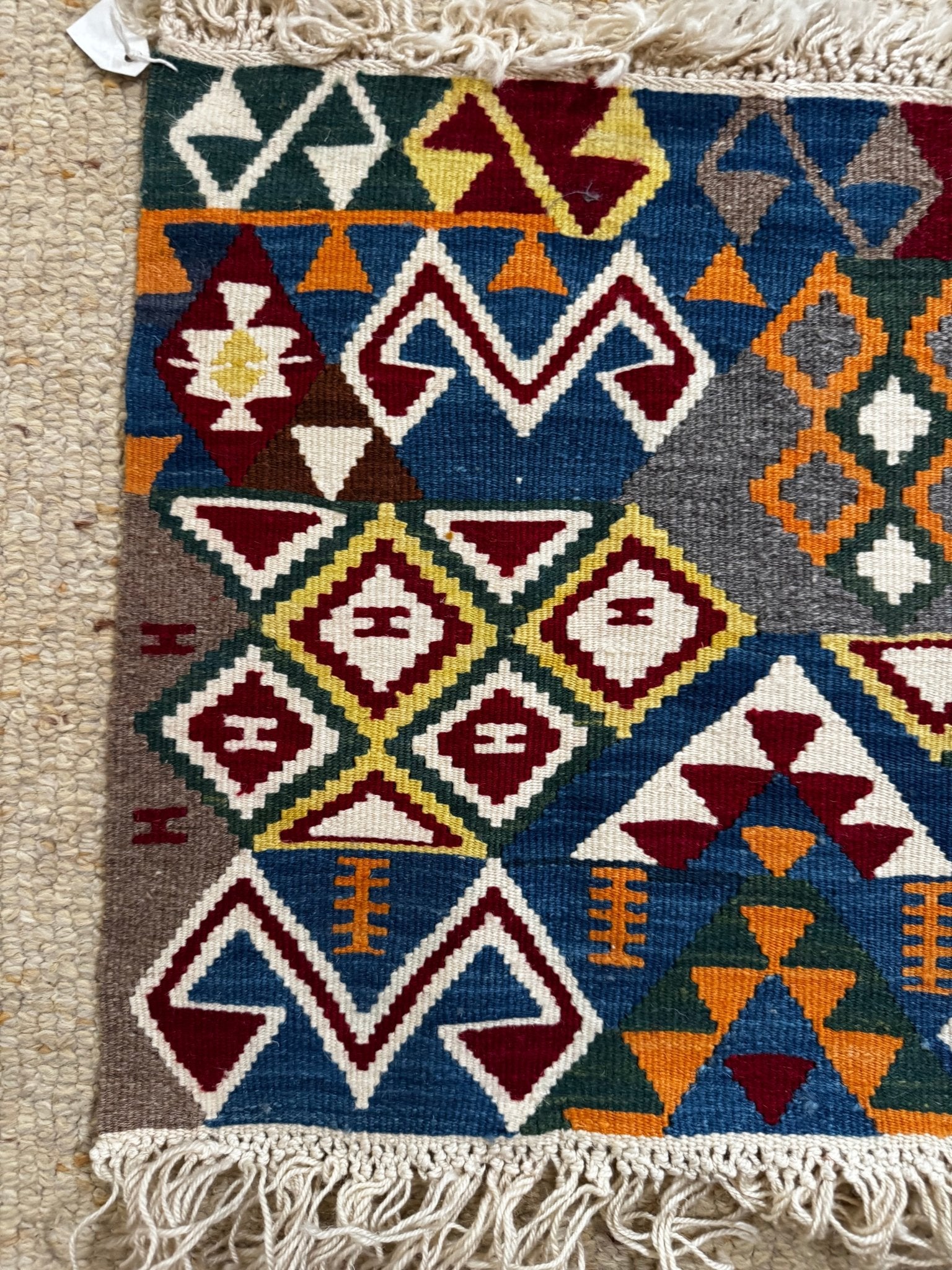 Van & Hakkari Kilim – 53 × 56 cm (21 × 22 in) - RojKilim