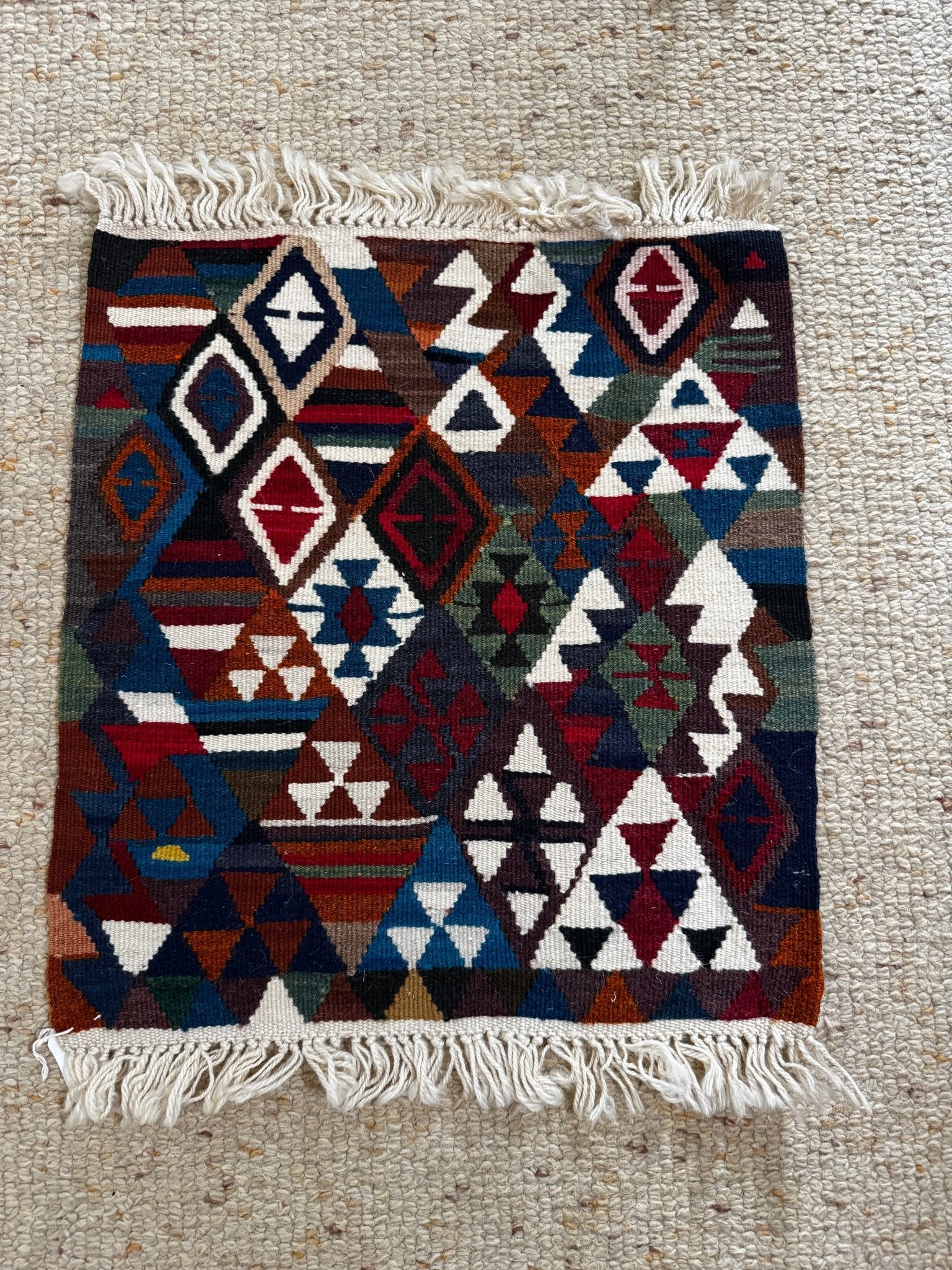 Van & Hakkari Kilim – 61 × 36 cm (24 × 14 in) - RojKilim