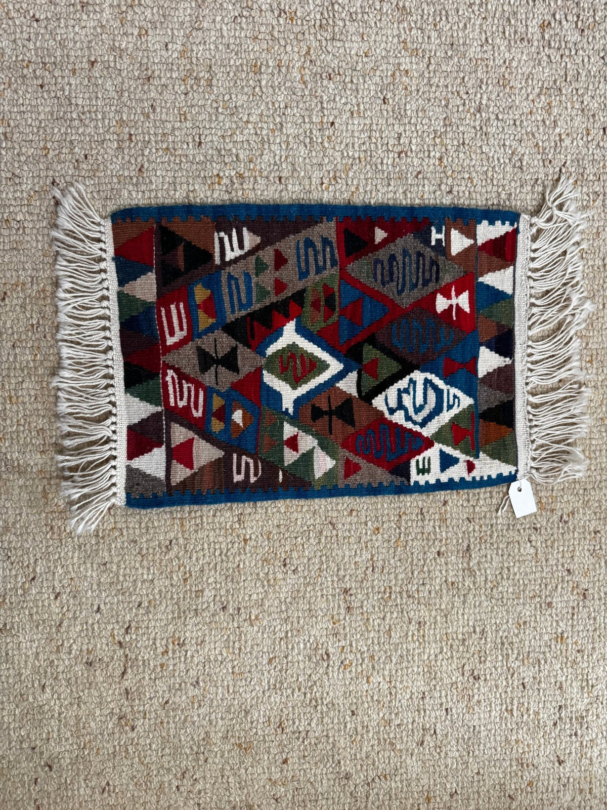 Van & Hakkari Kilim – 61 × 36 cm (24 × 14 in) - RojKilim