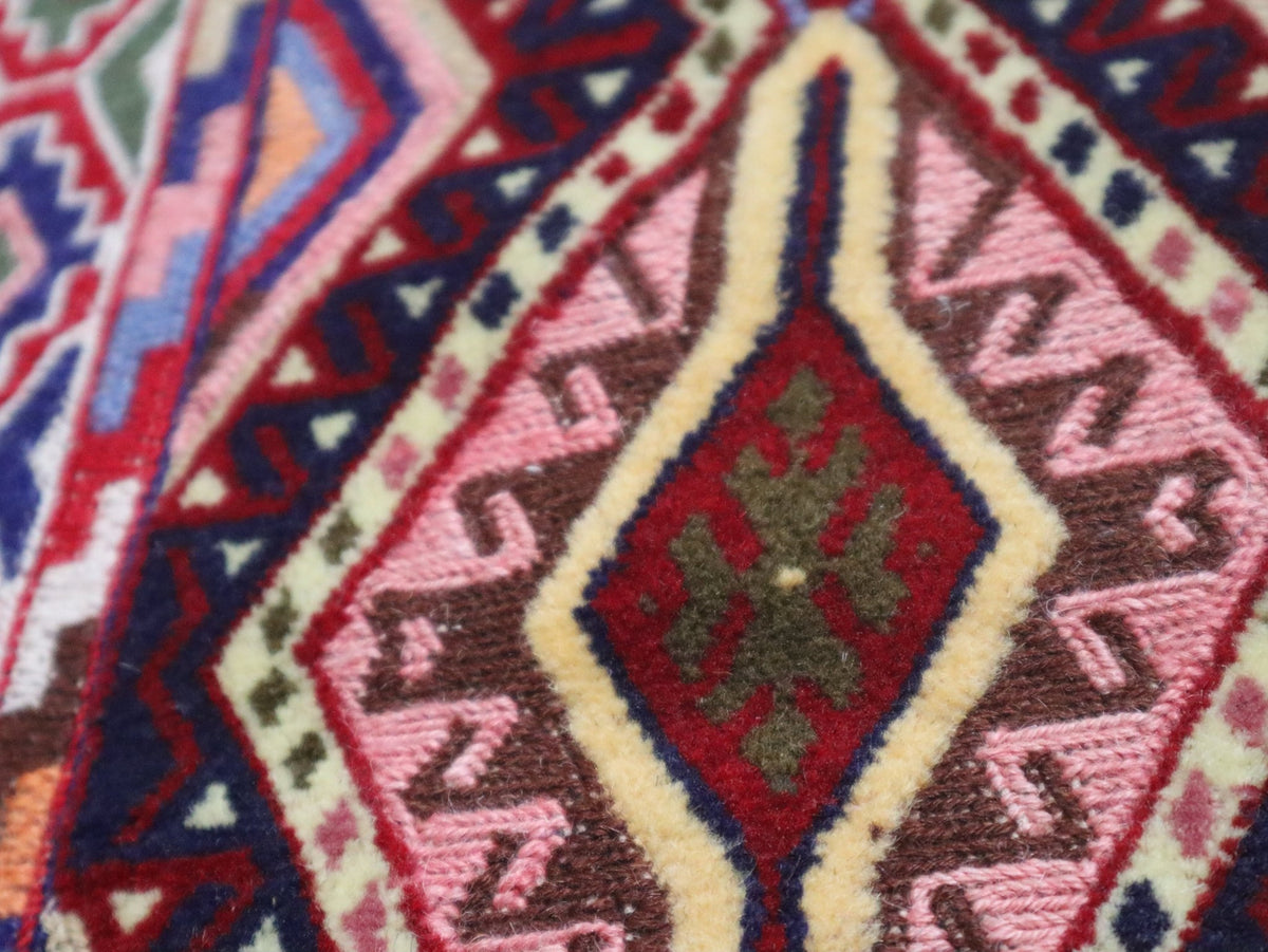 Afghan Mashwani Kilim – corner and fringe