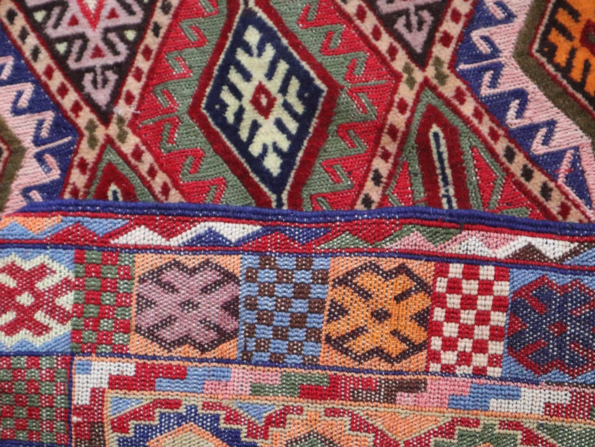 Afghan Mashwani Kilim – texture close-up