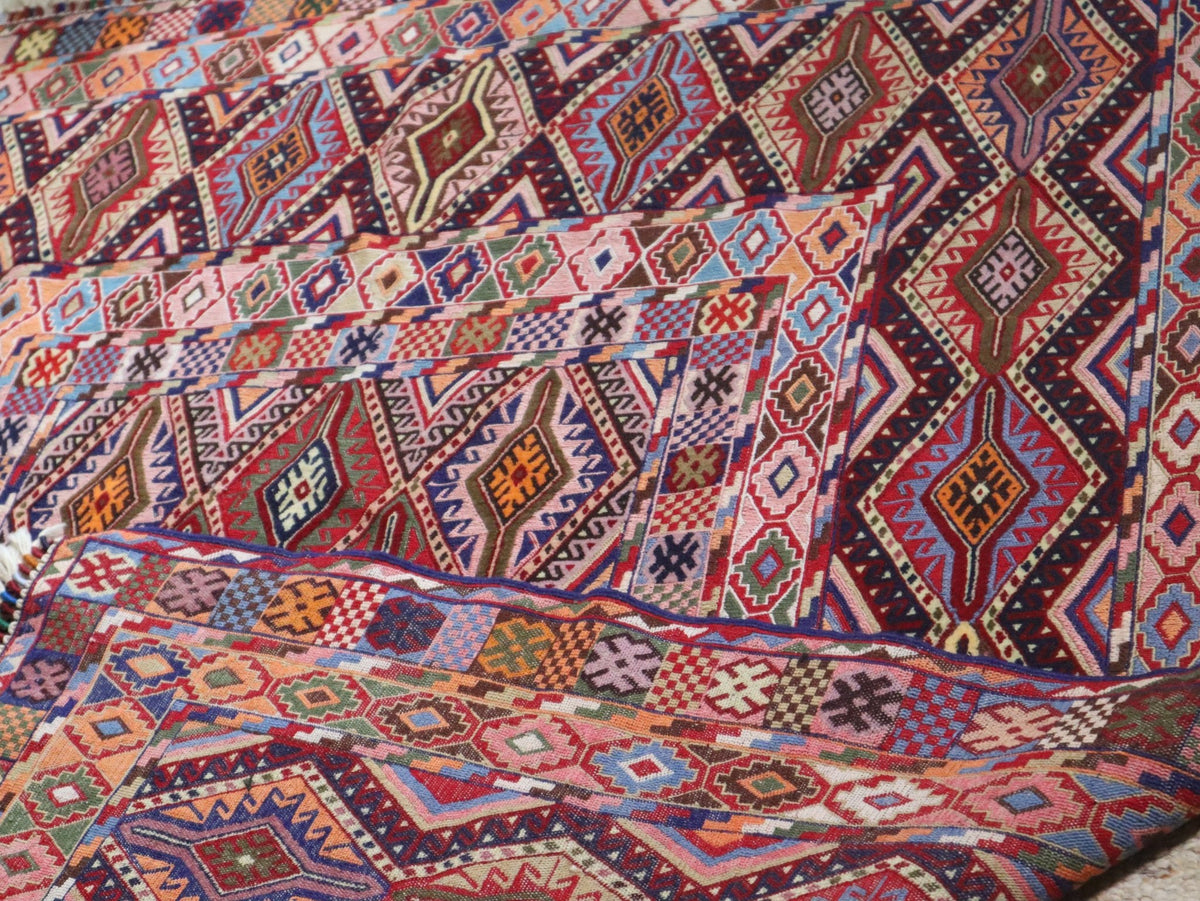 Zencan Handwoven Wool Kilim (196 × 156 cm - 6.4 × 5.1 ft) - RojKilim