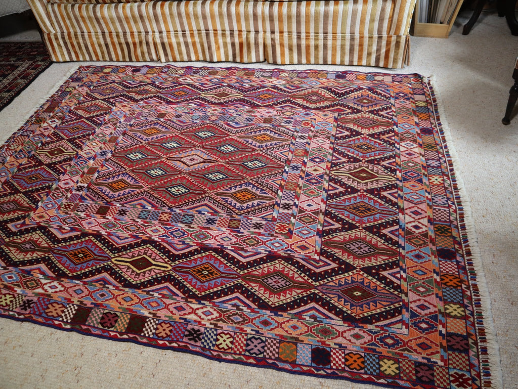 Afghan Mashwani Kilim – weave detail