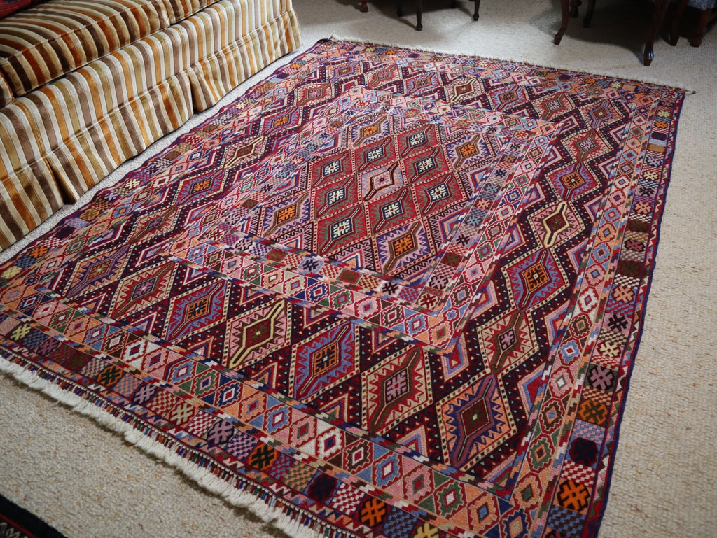 Afghan Mashwani Kilim – pattern close-up